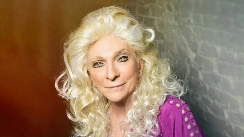 See Judy Collins Live in Plymouth!