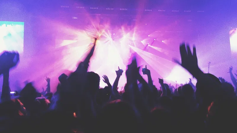 Wishful Thinking Tour: Northern Pop Girlies Light Up Glasgow!