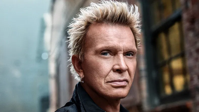 Rock On! Billy Idol's 'It's A Nice Day To...Tour Again!' Live in Columbia