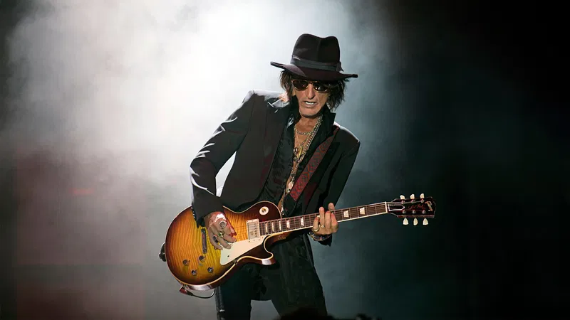 Joe Perry Rocks Foxwoods: August 22nd!