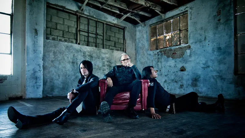 Everclear Rocks New Haven: A Nostalgic Night at Toad's Place!