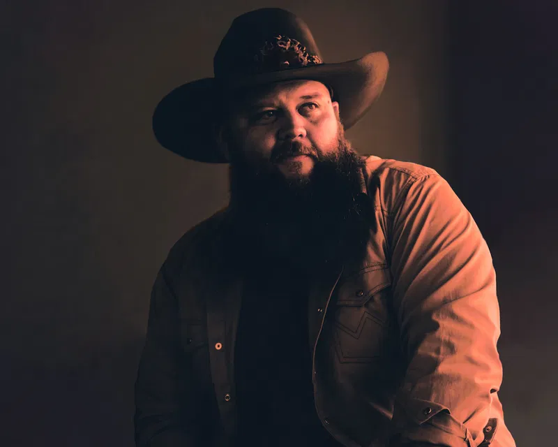 Larry Fleet Live: Country Melodies Light Up London's Electric Ballroom!