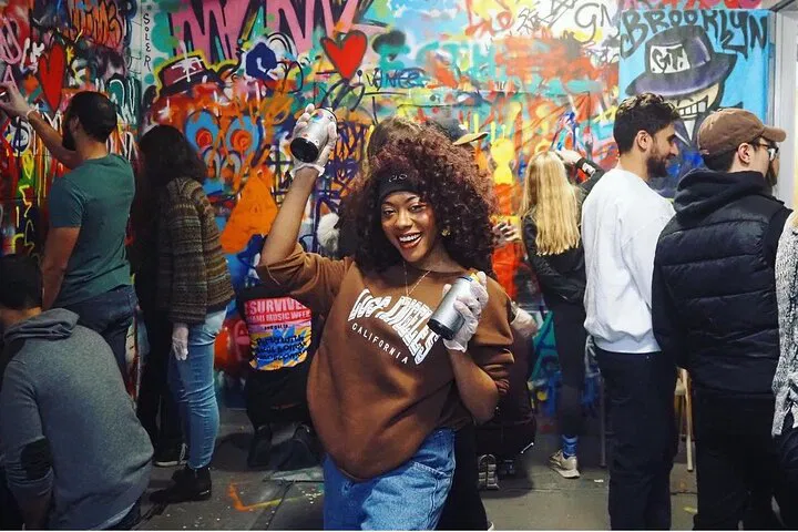 LA Graffiti Art Workshop: Spray Like a Local!