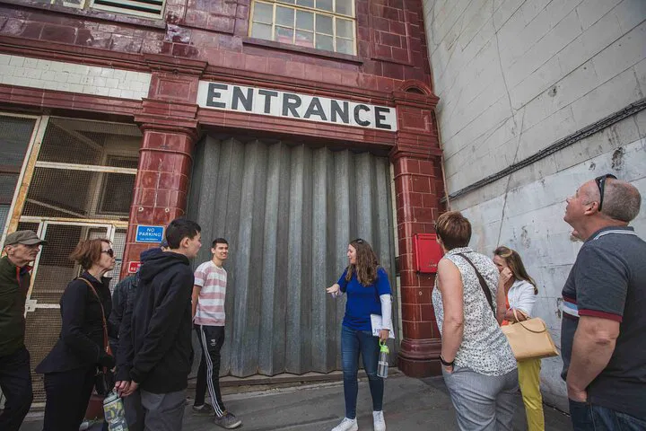 Discover Secret London: Hidden Gems Walking Tour