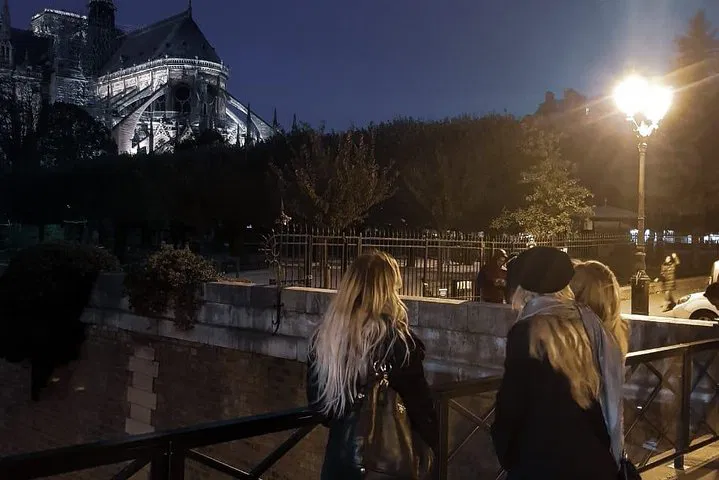 Uncover Paris's Chilling Past: A Nighttime Ghost Walk