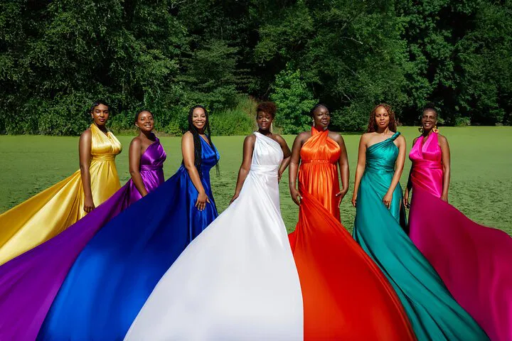 NYC Flying Dress Photoshoot: Glam & Group Fun!