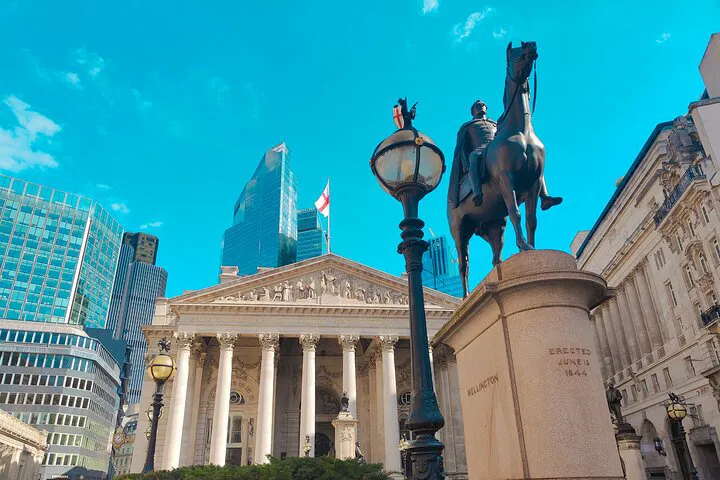 Uncover London's Rich History: A Guided City Walking Tour