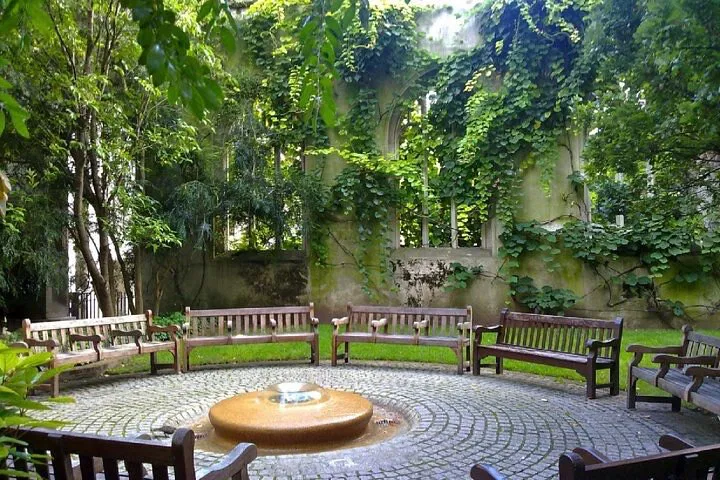 Secret London Gardens: Private Walking Tour