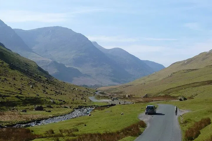 Lake District Audio Drive: Uncover Keswick's Hidden Stories
