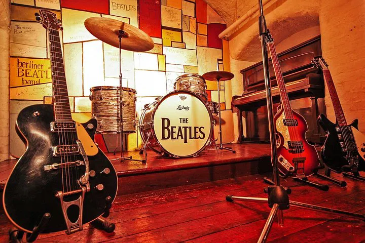 Groovy Getaway: Beatles Liverpool Magical Mystery Tour from London