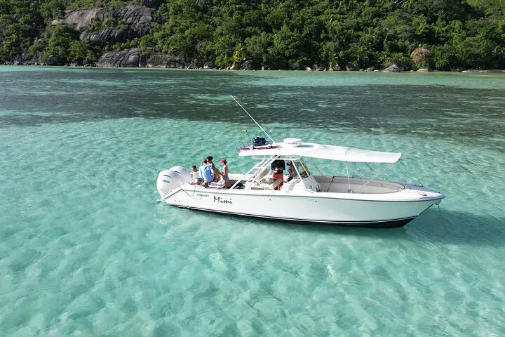 Mahe's North Coast Adventure: Private Boat Tour to Baie Ternay & St. Anne!