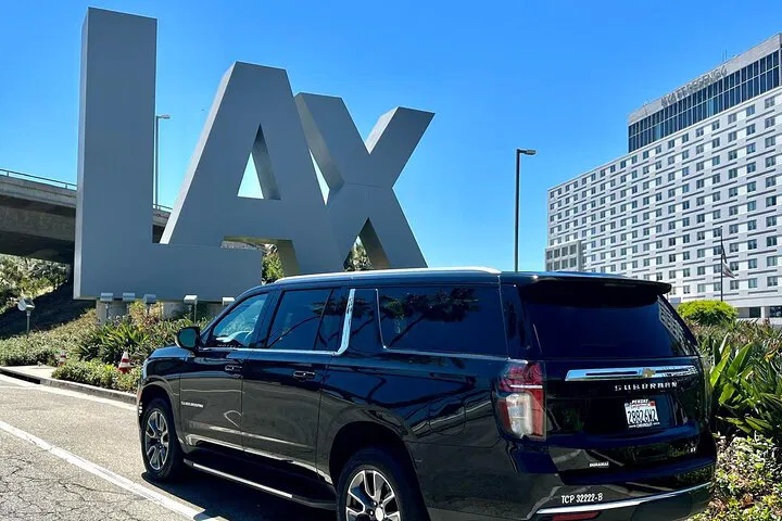 Luxury LAX Transfer: Arrive in Style, Stress-Free!