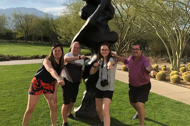 Unleash Your Inner Explorer: Palm Desert Prowl Scavenger Hunt Adventure!