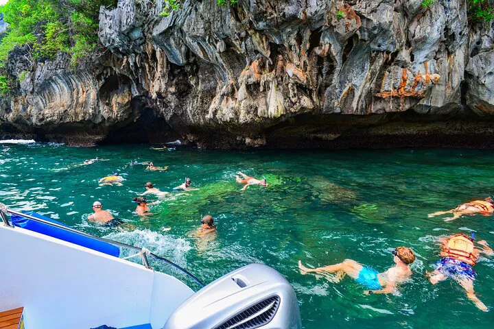 Koh Lanta: 4 Island Speedboat Tour & Emerald Cave
