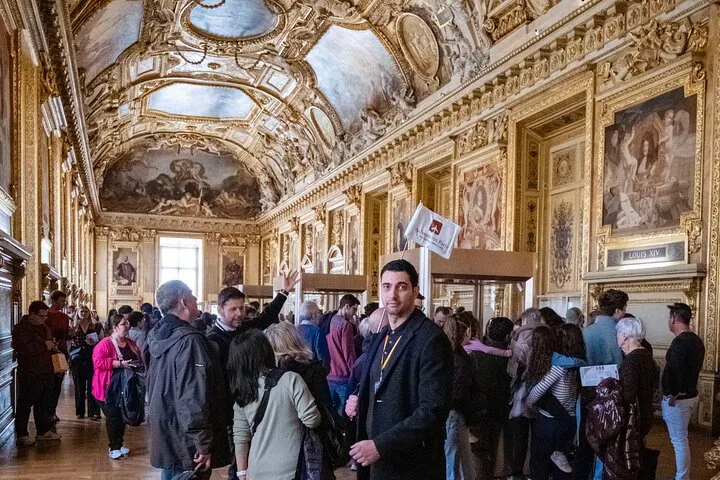 Louvre Museum: Skip-the-Line & See the Mona Lisa!