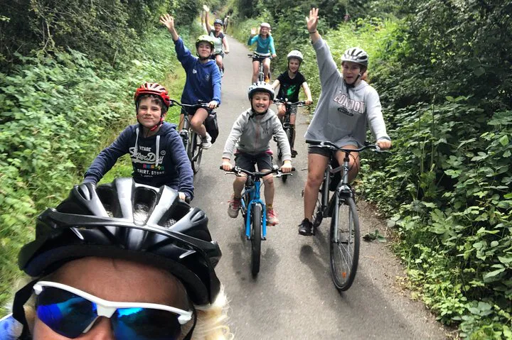 Edinburgh Coastal Cycling: A Family-Friendly Pedal Through History