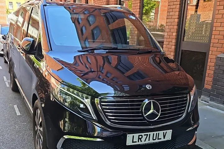 Portsmouth to London Private One-Way Transfer