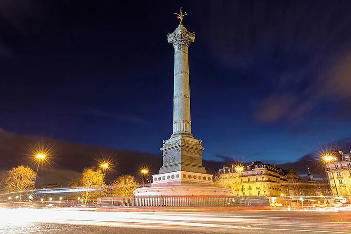 Step Back in Time: Uncover Paris's Revolutionary Past on Foot!