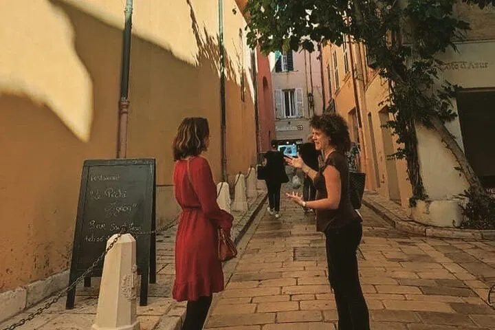 Unveiling Saint Tropez: An Exclusive Tropezian Guided Tour