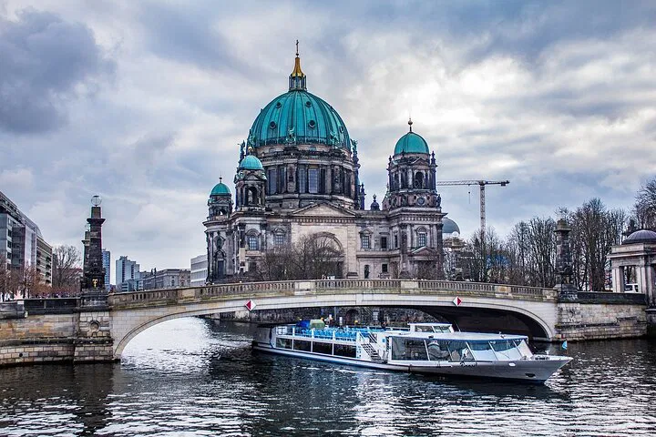 Berlin's Dazzling Night: A Festival of Lights Walking Tour