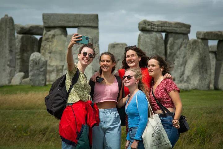 Stonehenge Unveiled: A Self-Guided Half-Day Adventure