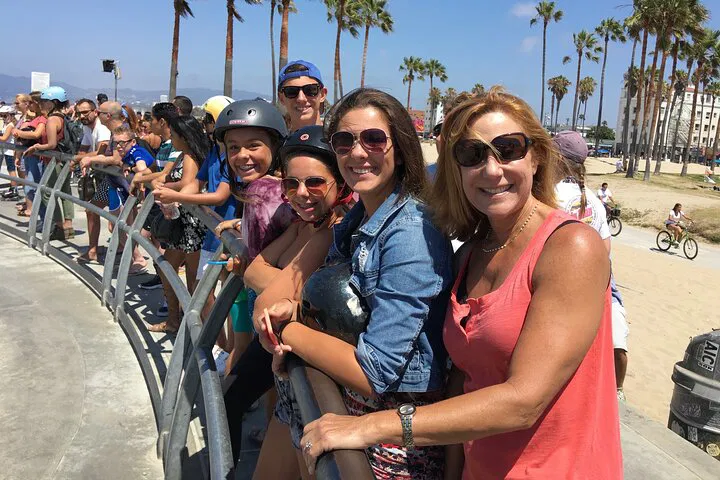 Santa Monica & Venice Beach E-Bike Adventure: Coastal Thrills!