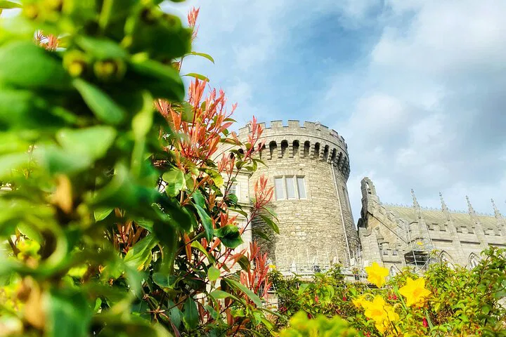 Unlock Dublin's Charms: A Belfast Day Trip into Irish History