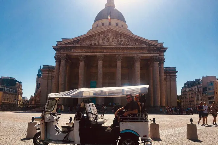 Latin Quarter Tour: Explore Paris in Style with a Private Tuk-Tuk
