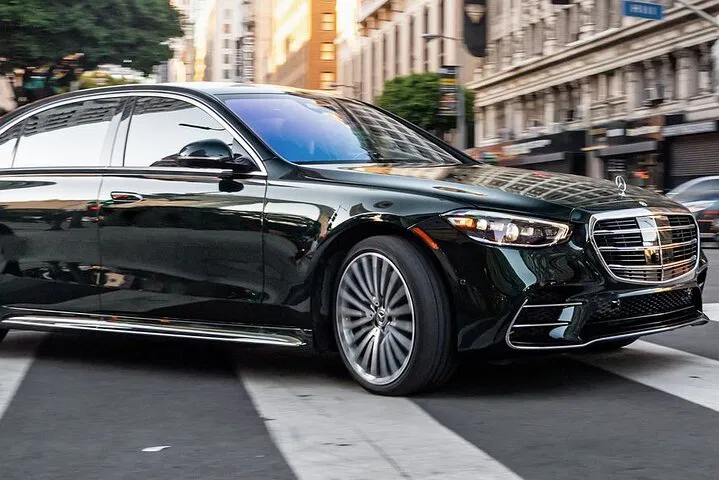 Luxury Airport Transfer: Stress-Free London to Heathrow in Style