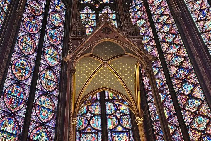 Unveiling Notre Dame: A Parisian Historical Journey