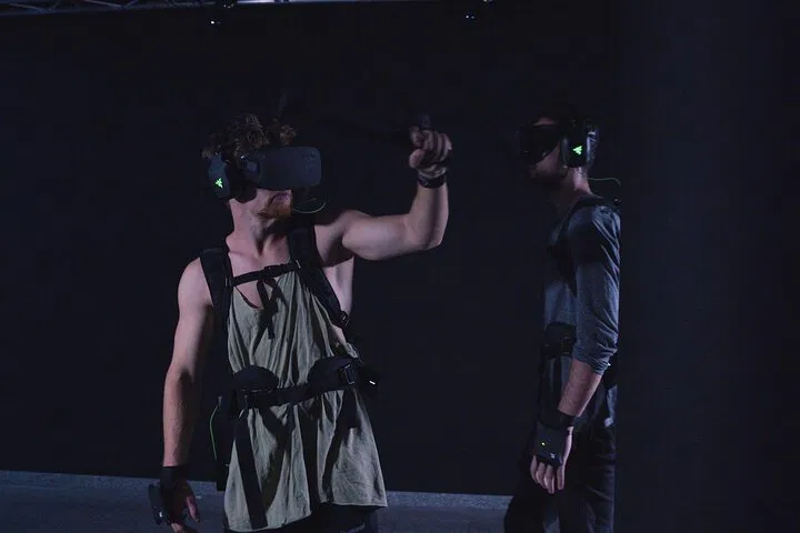 Berlin's Immersive 4D VR Adventure: Feel the Thrill!