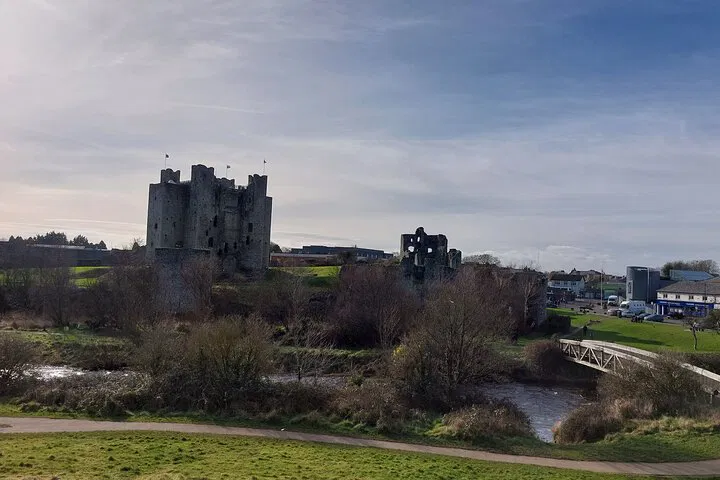 Unwind & Explore: Dublin to Galway Castle & Heritage Tour
