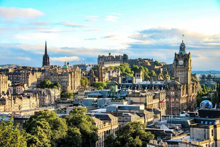 Unleash Your Inner Explorer: Edinburgh's Fairy Tale Scavenger Hunt!