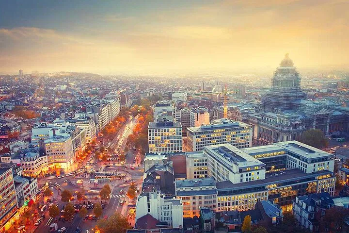 Seamless London-Brussels Private Transfer: Travel in Style and Comfort