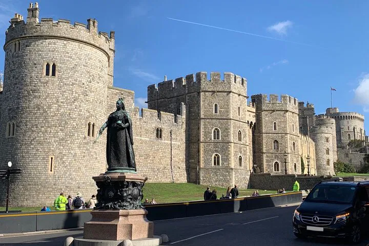 Windsor & Hampton: Stress-Free Castle & Palace Tour