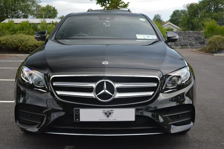 Luxury Limerick to Dublin Airport Transfers: Stress-Free Chauffeur Service