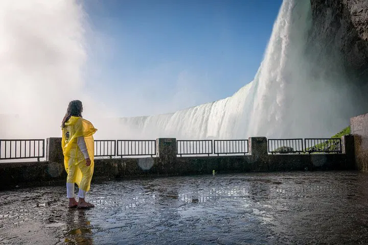 Niagara Falls Tour: Boat Ride & Behind the Falls!