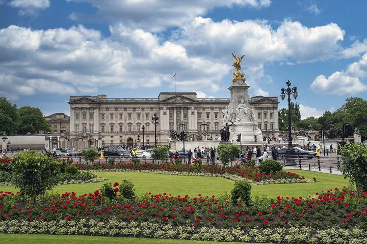 Royal London Unveiled: A Luxurious Heritage Expedition