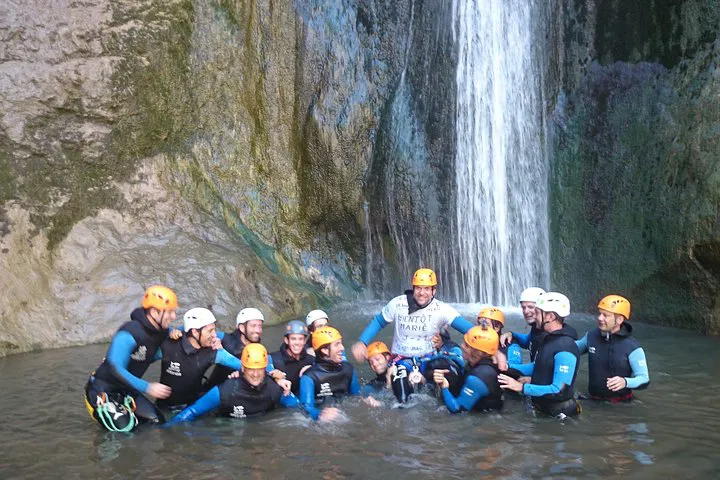 Conquer Wolf Canyon: Provence's Aquatic Adventure Awaits!