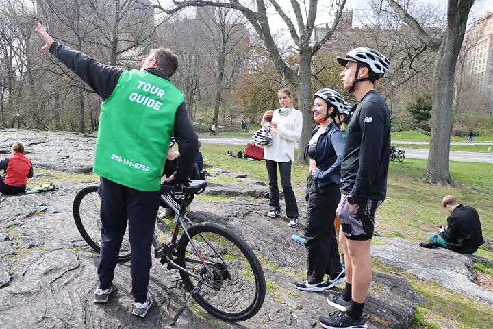 Central Park Bike Tour: Tailored Adventures Await!
