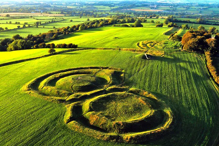 Unlock Ancient Ireland: A Private Boyne Valley Shore Excursion