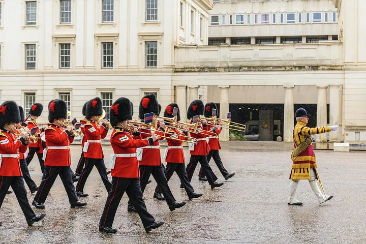 Royal London: Skip the Line Abbey & Guard Spectacle