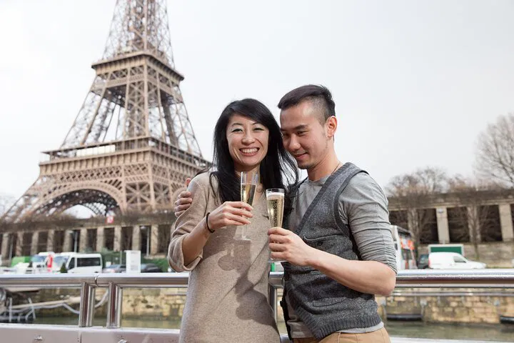 Eiffel Tower Tour, Summit Option & Seine Cruise