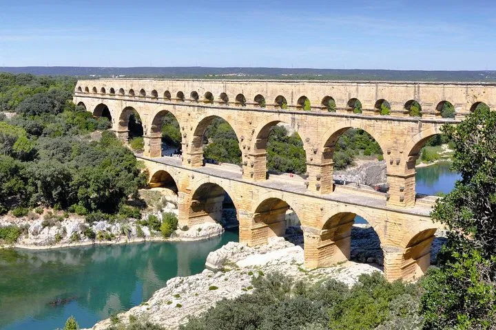 Uncover Provence: Wine, History & Roman Wonders from Avignon!