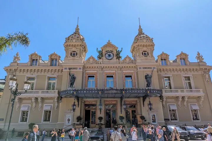 Monaco's Marvels: A Luxurious Guided Tour