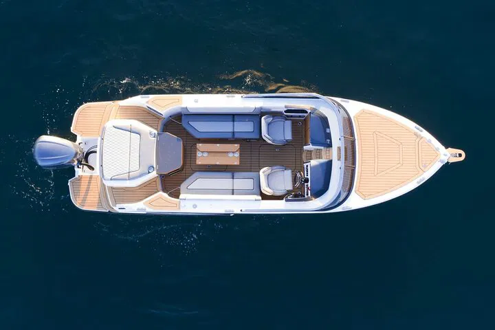 Luxury Lake Como Cruise: Unforgettable Private Boat Tour