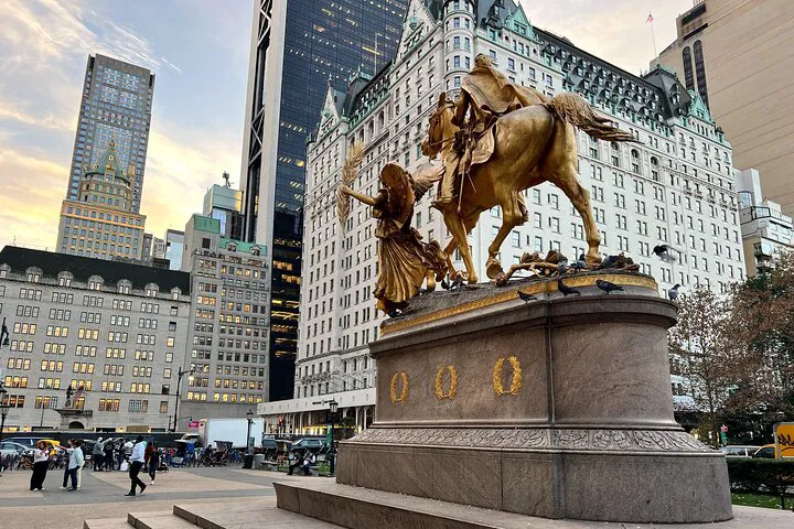 Unveiling Central Park's Secrets: A Personalized Walking Tour