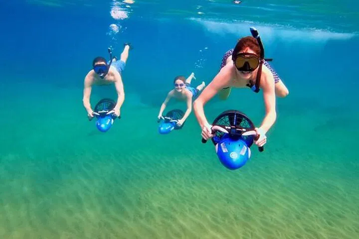 Maui's Underwater Jamboree: Snorkel, Scooter & Hike Adventure!