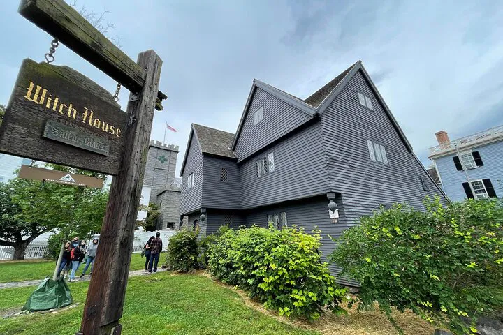 Unearth Salem's Secrets: A Dark History Walking Tour