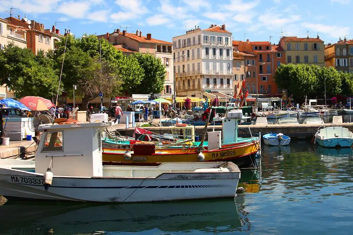 La Ciotat: Cinema & Nature Tour from Marseille